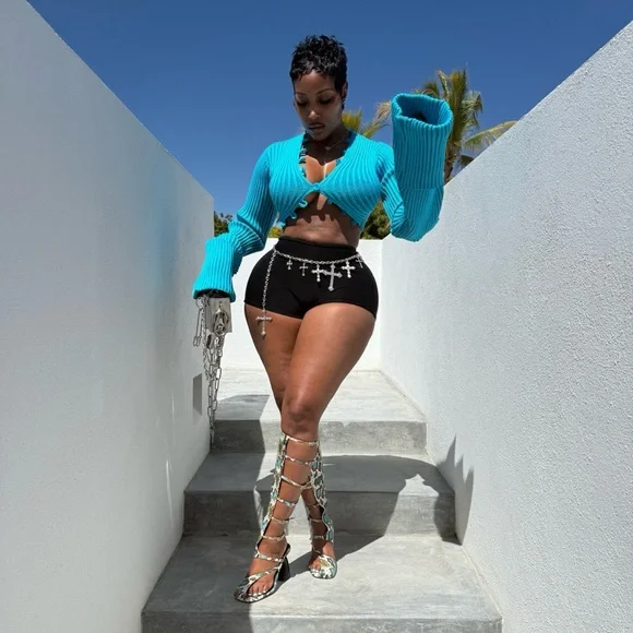 Hanifa Knit Sweater - Picture 3 of 3